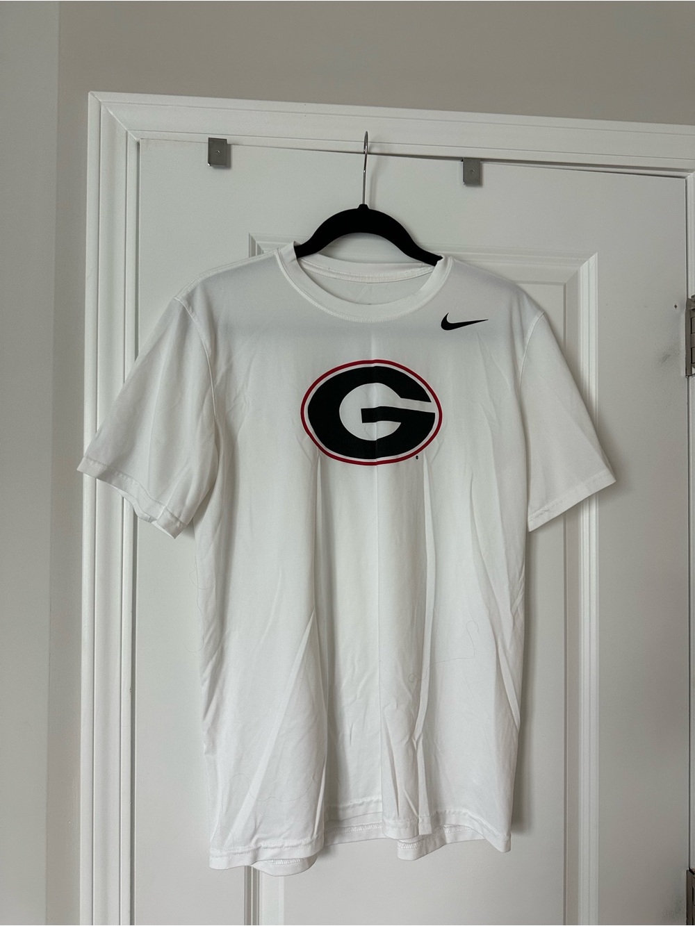 UGA Nike athletic tee white size large